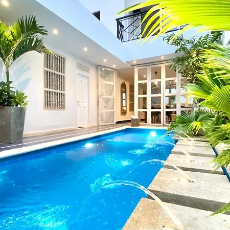 Casa Laurel Hotel